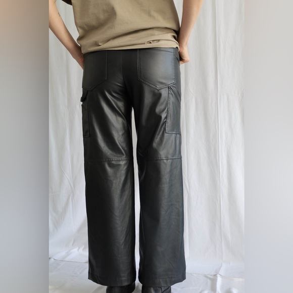 SALE 🔻 Zara Black Faux Leather Straight Leg Fleece Lined Cargo Pants - Picture 6 of 13